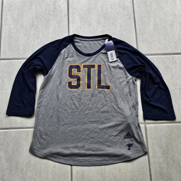 New Mens Adidas St. Louis Blues Hockey Baseball Tee Shirt Size Medium M NWT - Picture 1 of 2